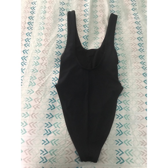 One piece sexy swimsuit - Picture 4 of 4